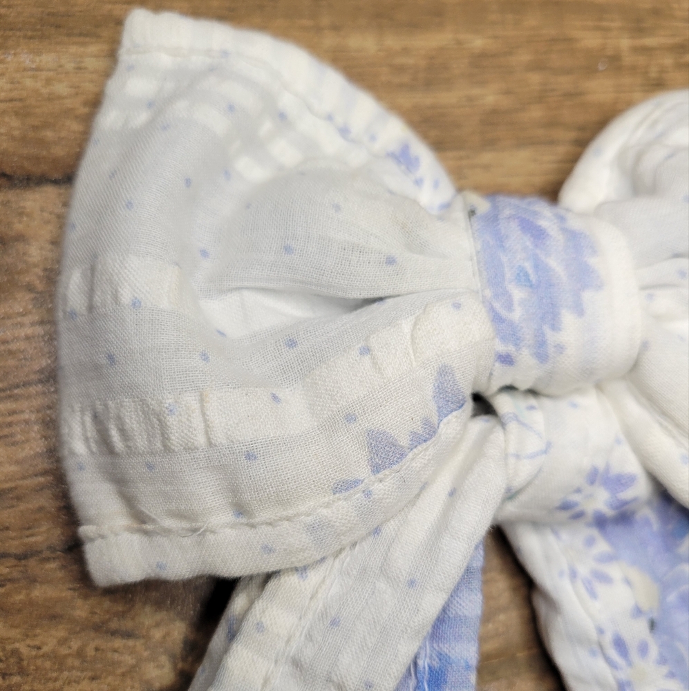 Love Shack Fancy Elisiette Hair Barrette, whisper blue - Picture 6 of 9